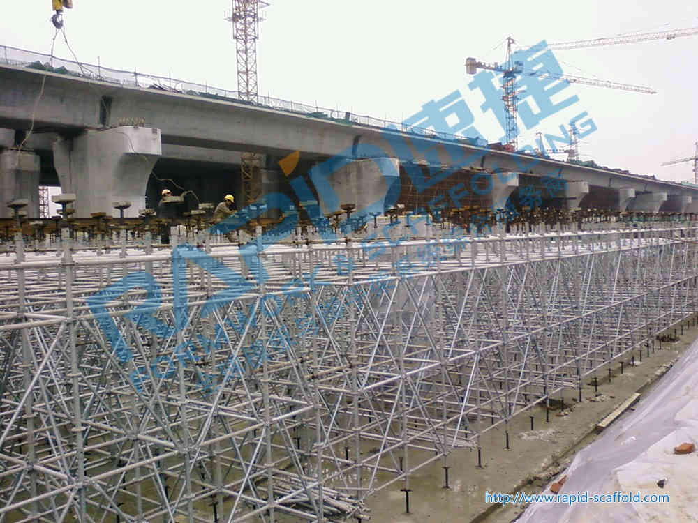 Wuxi East Station Platform Formwork Supporting Frame